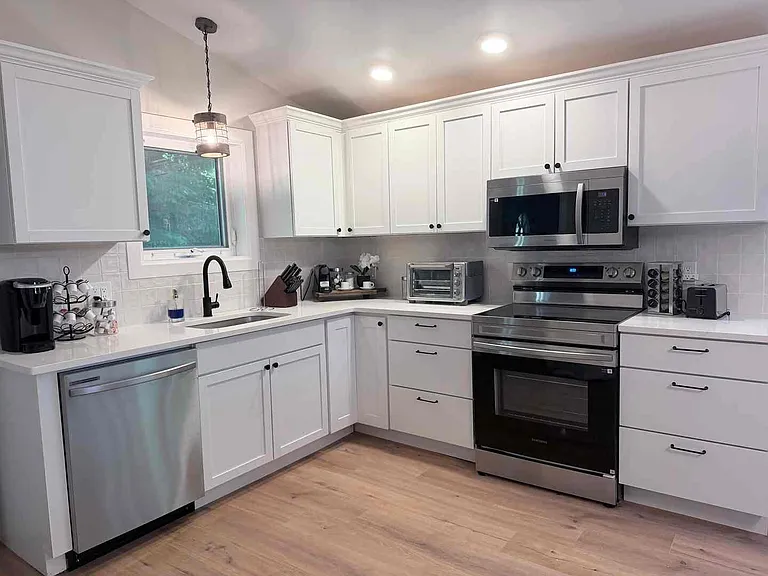8 Spruce St #1 — Photo 4