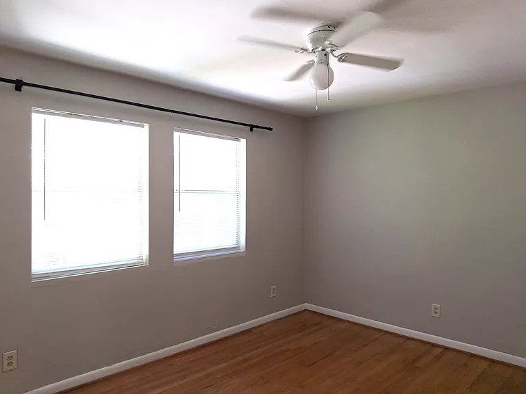 756 Greenwood Ave NE #7 — Photo 6