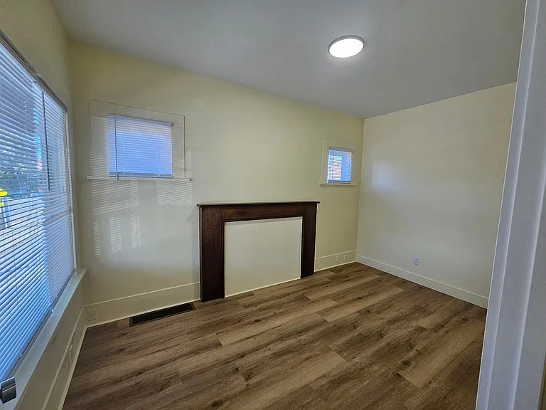 1513 12th St #1513 — Photo 7