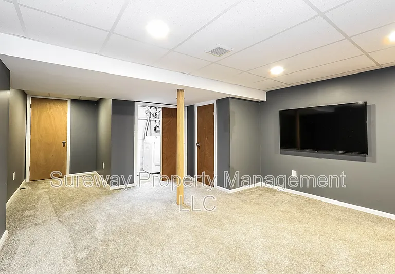 3 Dewar Dr — Photo 7