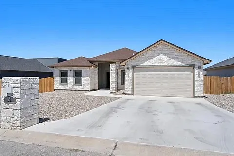 3 bed, 1575 sqft, $2,075 — Photo 4