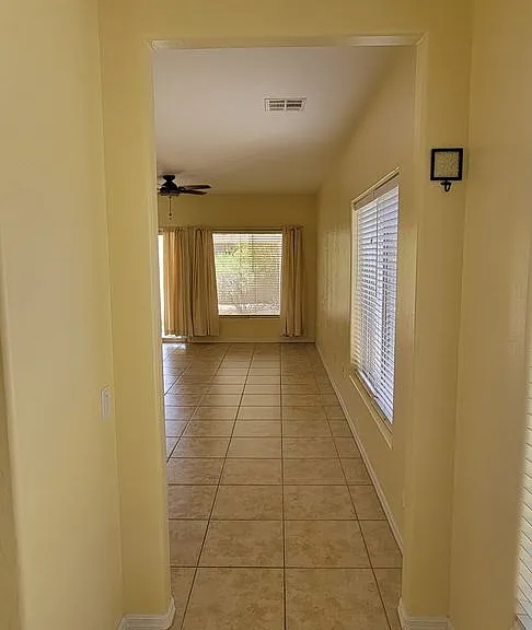 1342 Springdale Ln — Photo 17