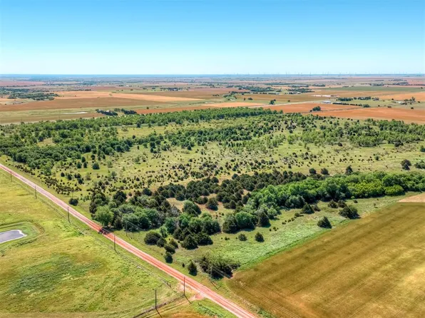 1225 W Marshall Rd, Bison, OK 73720