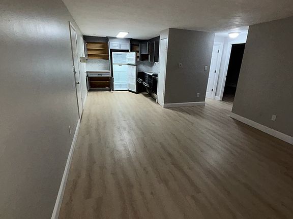 2nd image of 351 Hildreth St APT 23
