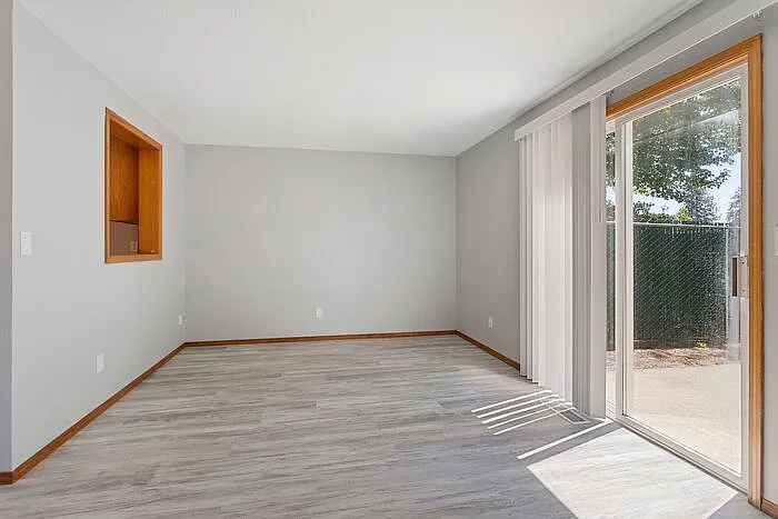4568 SW 156th Ave — Photo 21