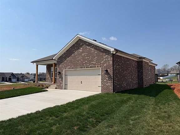 3rd image of 748 Shelldrake Ln