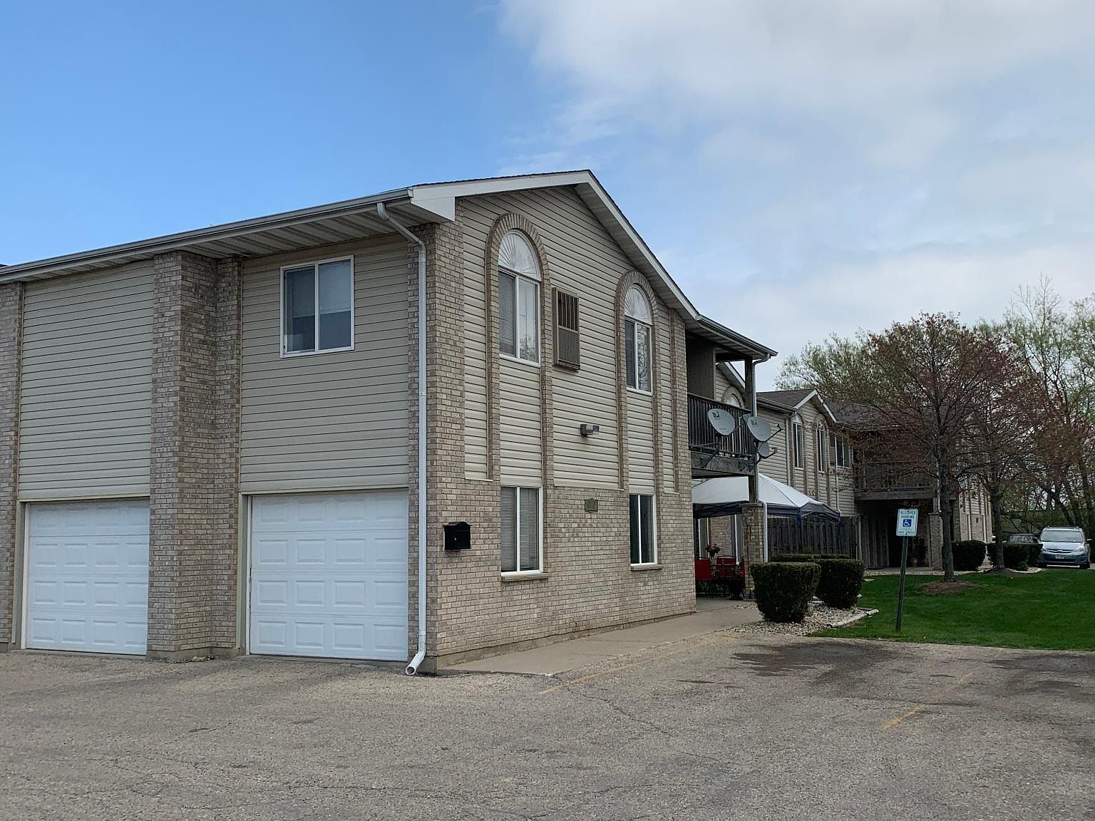 8110 75th St 3, Kenosha, WI 53142 Zillow
