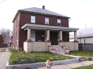 547 S Main St APT 2, Taylorville, IL 62568