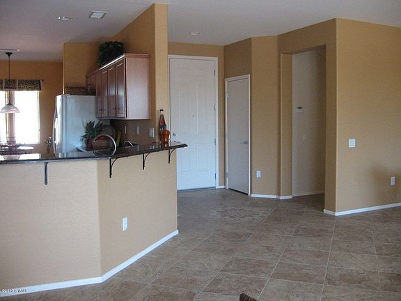 3rd image of 20811 N Vista Trl