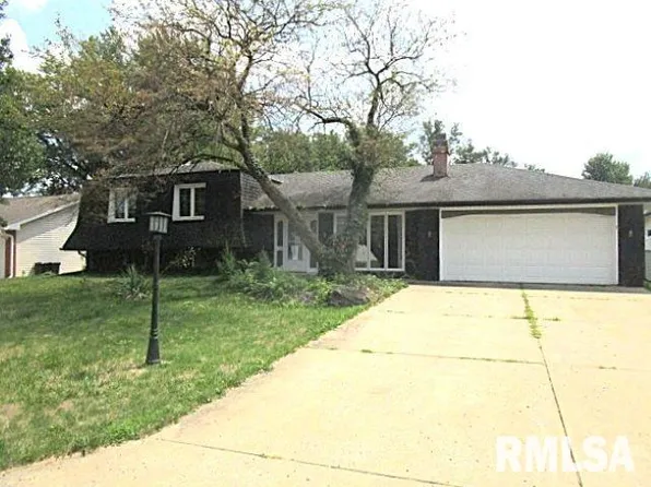 5722 W Overland Pass, Peoria, IL 61607