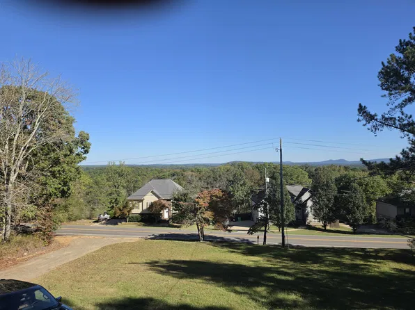 734 Blackjack Rd, Trussville, AL 35173