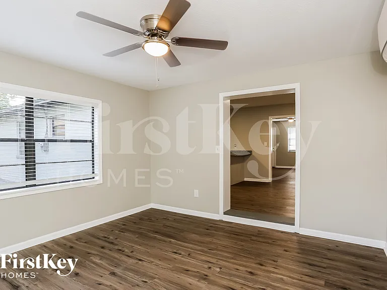 2853 Oakcove Ln — Photo 11