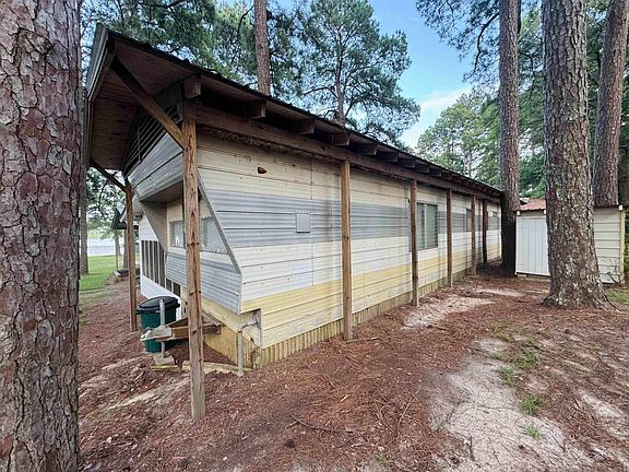 4th image of 313 Ouachita Road 312