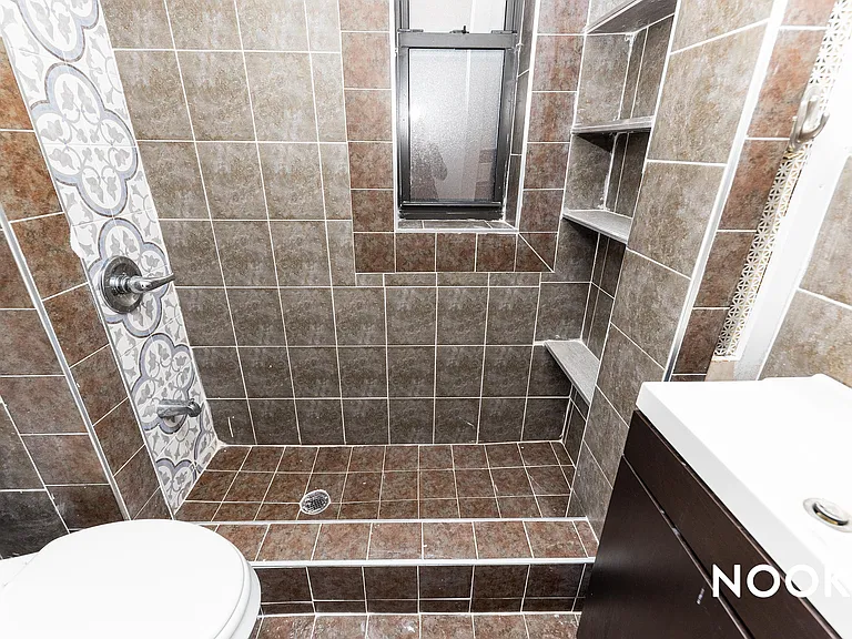 383 S 3rd St #1C — Photo 9