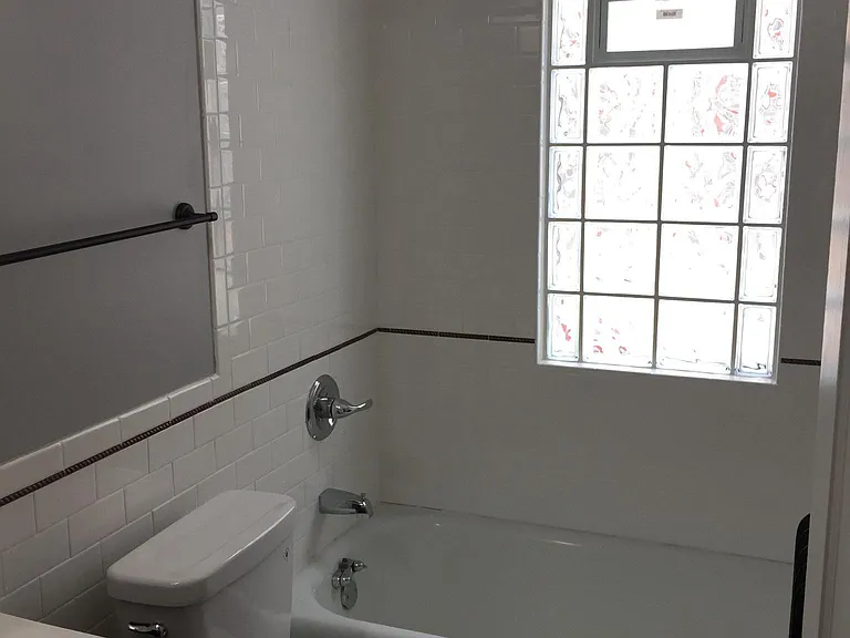 1445 Ashland Ave #2 — Photo 13