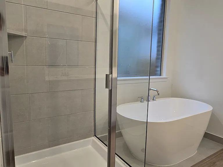 1333 Armitage Way — Photo 25