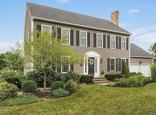 55 Floral St, Shrewsbury, MA 01545