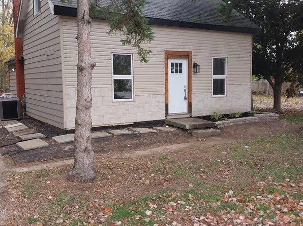 1071 Southcote Rd, Hamilton, ON L9G 3L1