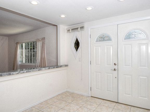 5th image of 5528 Aura Ave