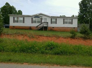 198 Blackberry Valley Rd, Greenville, SC 29617