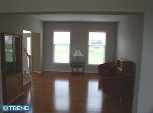 5 Allen Dr, Garnet Valley, PA 19060