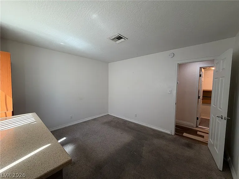 3194 Bel Air Dr — Photo 30