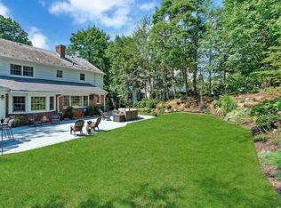 578 Hunt Ln, Manhasset, NY 11030