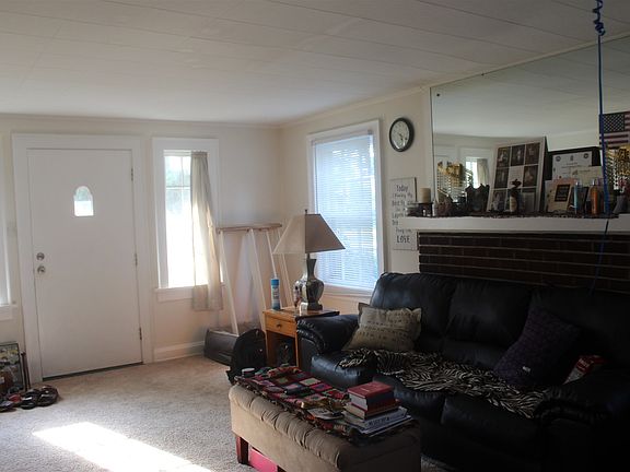 2nd image of 2316 Erskine Blvd