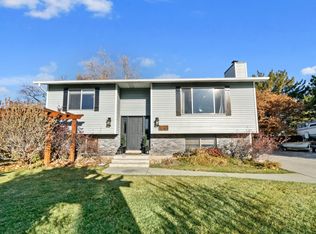 1572 S Carterville Rd, Orem, UT 84097