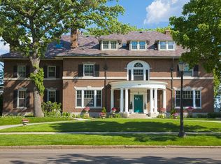 370 Summit Ave APT 2, Saint Paul, MN 55102