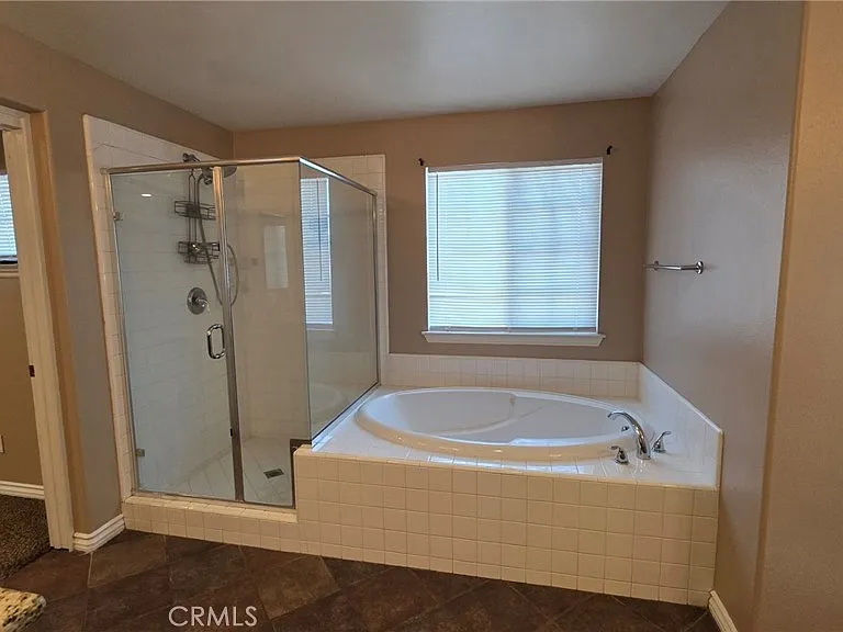 12432 Celebration Dr — Photo 14