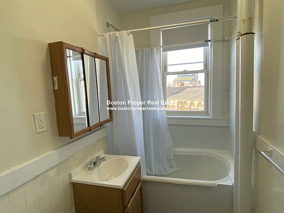 1175 Boylston St. #45 Boston - Fenway Unit Photo 4 (2)