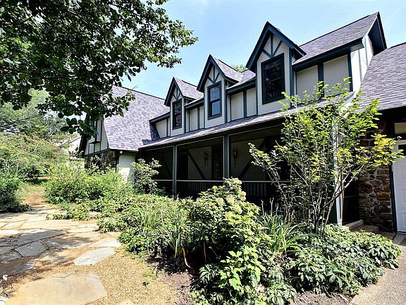 2nd image of 7951 Elm Leaf Dr