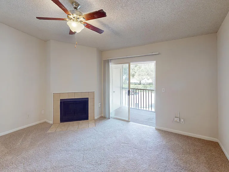 Altamira Place Apartment Homes — Photo 140