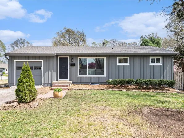 7143 Lowell Ave, Overland Park, KS 66204