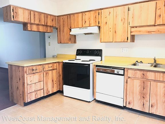 4th image of 5312 Whiteway Dr