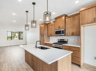 2044 S Holly St UNIT 5, Denver, CO 80222
