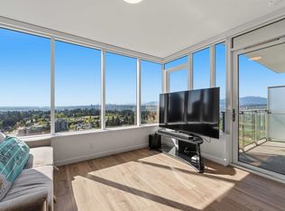 10448 University Dr #2801, Surrey, BC V3T1V6