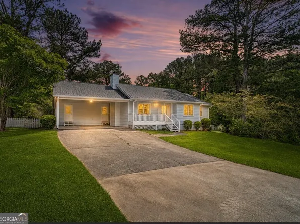 3142 Rocky Point Ct, Snellville, GA 30078