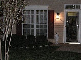 10622 Pendragon Pl, Raleigh, NC 27614