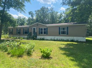 11 Shagbark Ln, Sanford, ME 04073