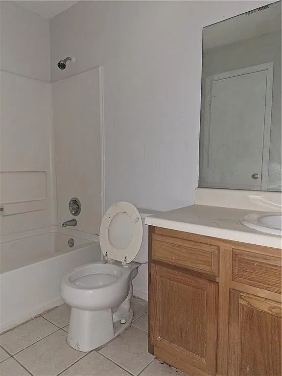 2 bed, 2.0 bath, 1064 sqft, $1,495 — Photo 3