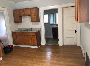 2155 W 96th St, Cleveland, OH