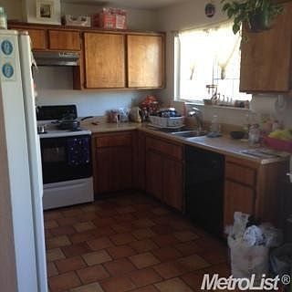 5th image of 409 Ballico Dr