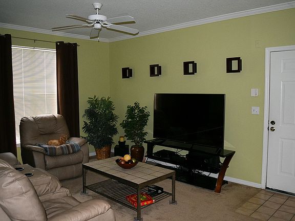 5th image of 5602 Pinnacle Heights Cir APT 212