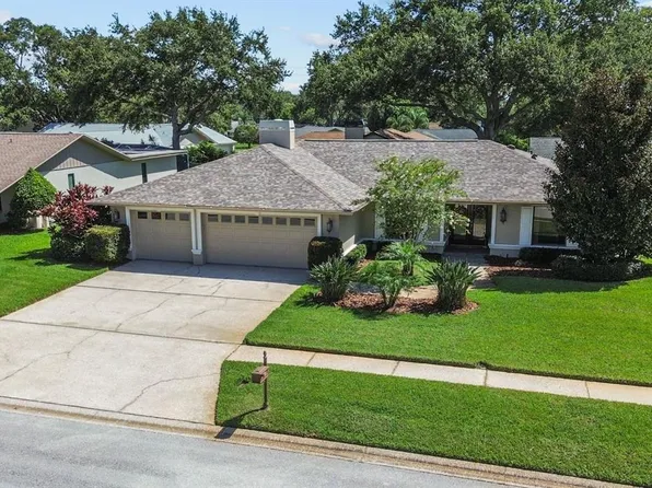 2967 Somersworth Dr, Clearwater, FL 33761