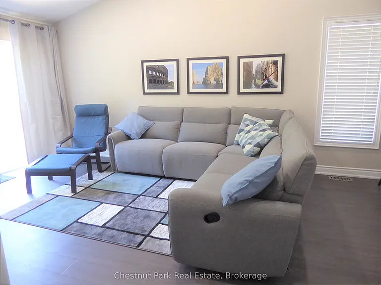 23 Green Briar Dr — Photo 37