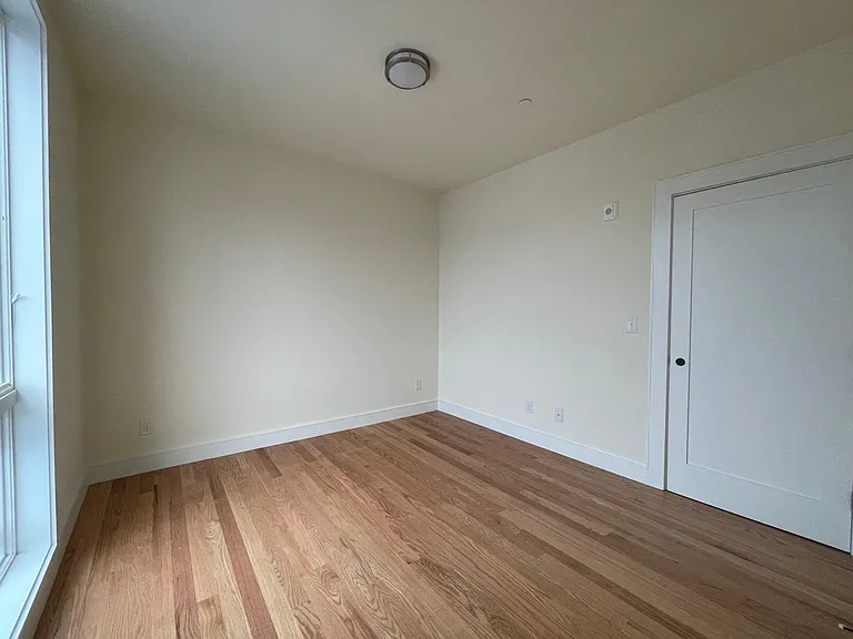 64 Cameron St #2 — Photo 9
