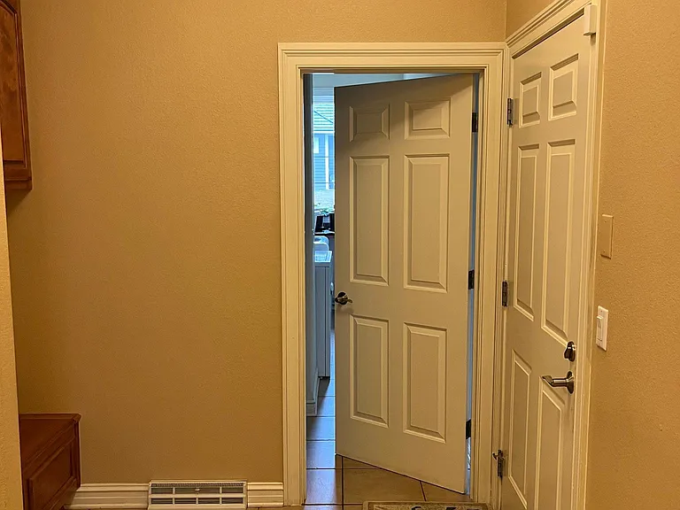 21160 Chancery Ct — Photo 29