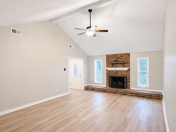 4th image of 3618 Raindrops Rd